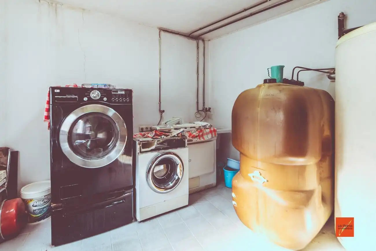 Cocina de Edificio en venta en Santa Bàrbara