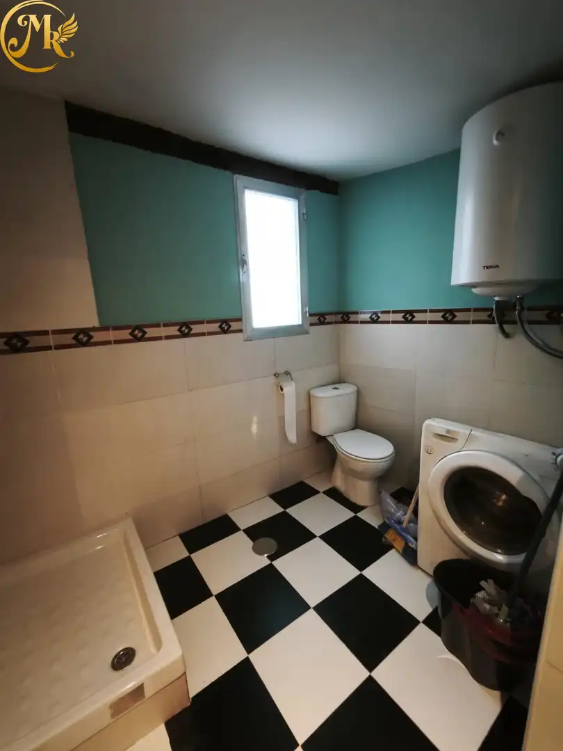 Baño de Piso en venta en Santander con Calefacción y Balcón