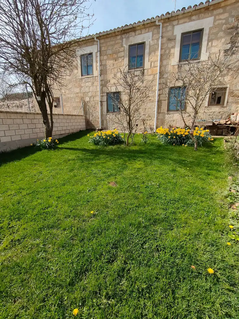Casa amb jardí en venda a Calle Iglesia 6, imagen 2
