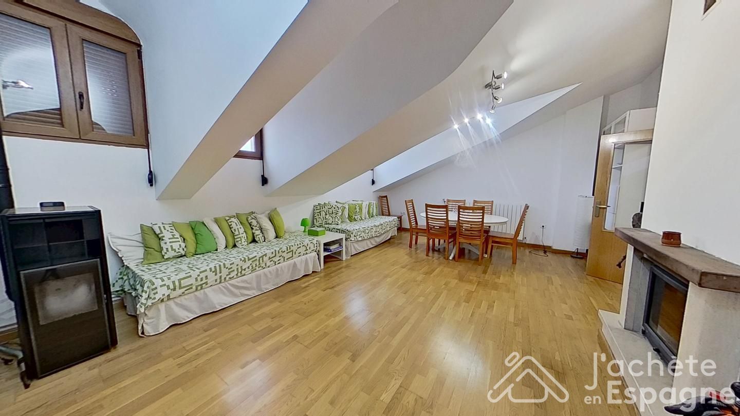 Sala de estar de Piso en venta en Bronchales con Calefacción, Terraza y Amueblado