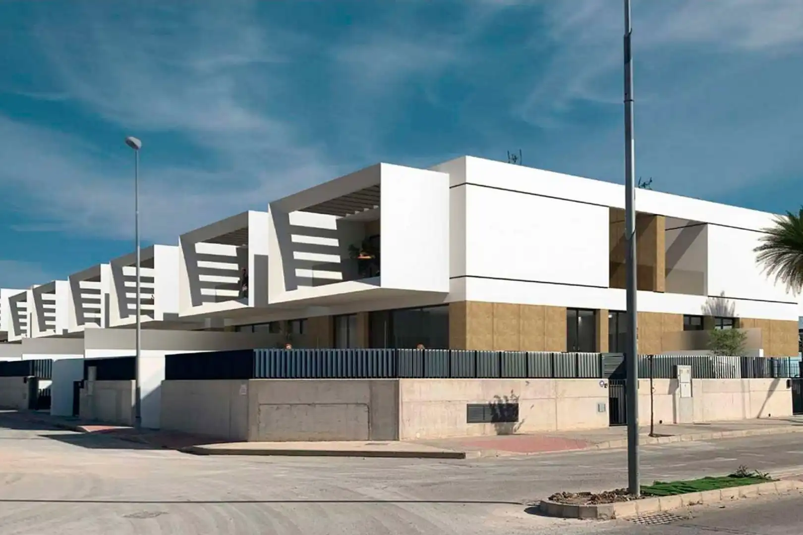 Chalet con terraza en venta en Dolores Center