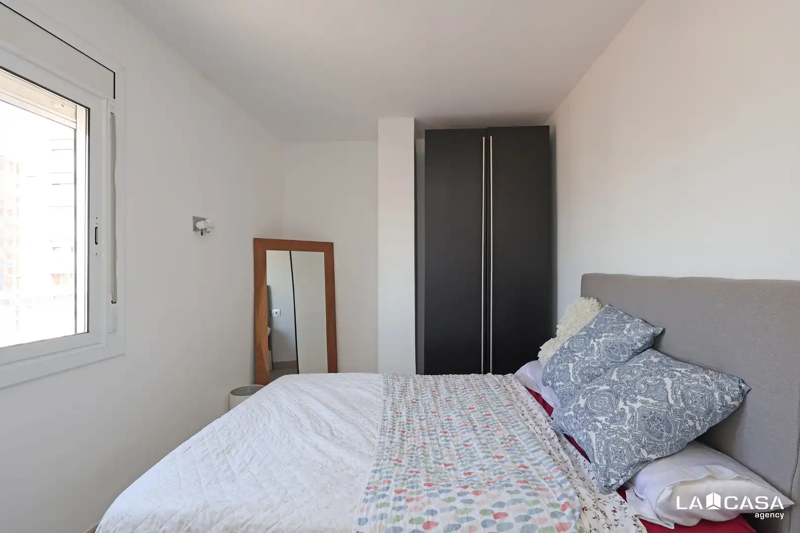 Schlafzimmer von Wohnung zum Verkauf in L'Hospitalet de Llobregat