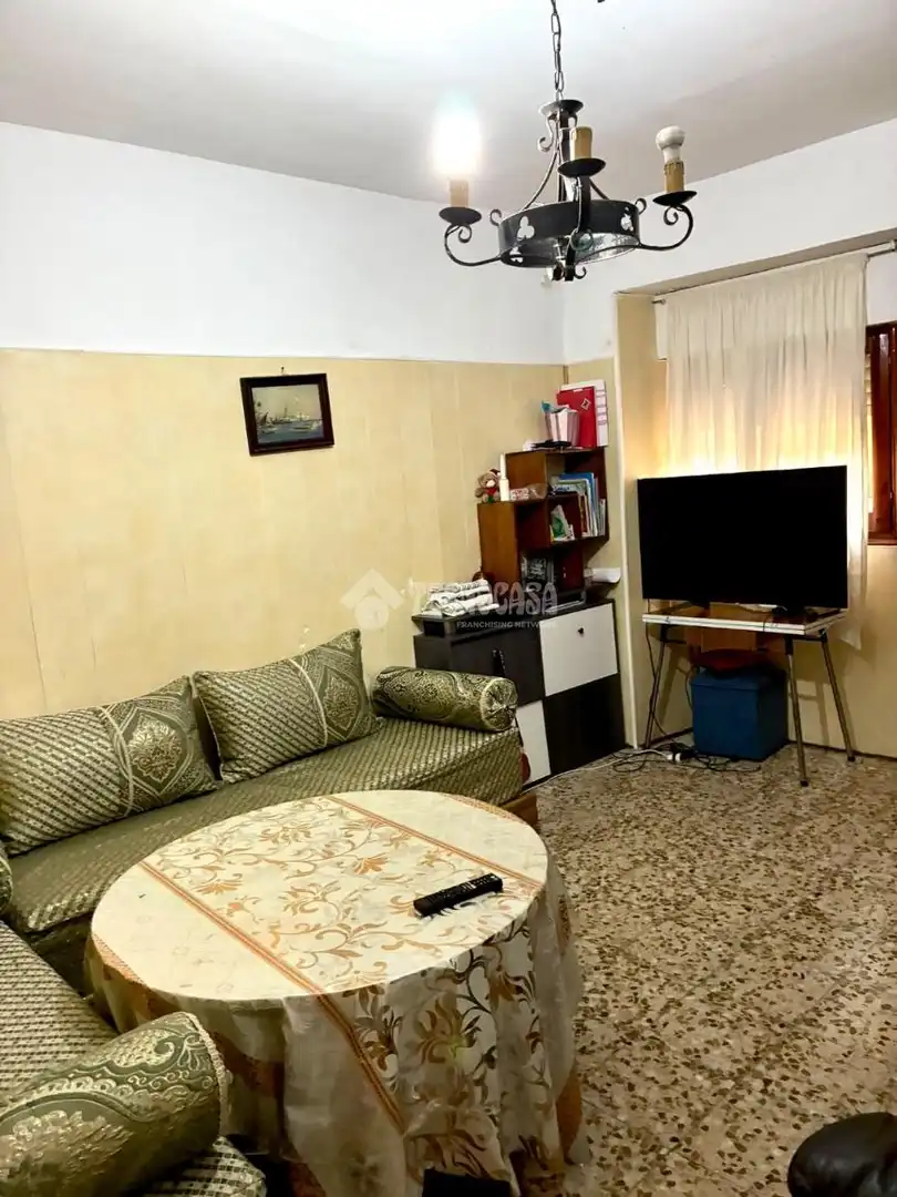 Sala d'estar de Finca rústica en venda en Torija amb Calefacció i Balcó