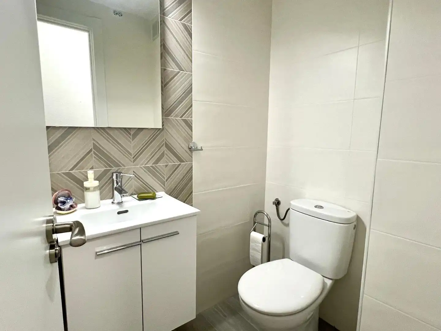 Baño de Piso en venta en Plasencia con Calefacción y Terraza