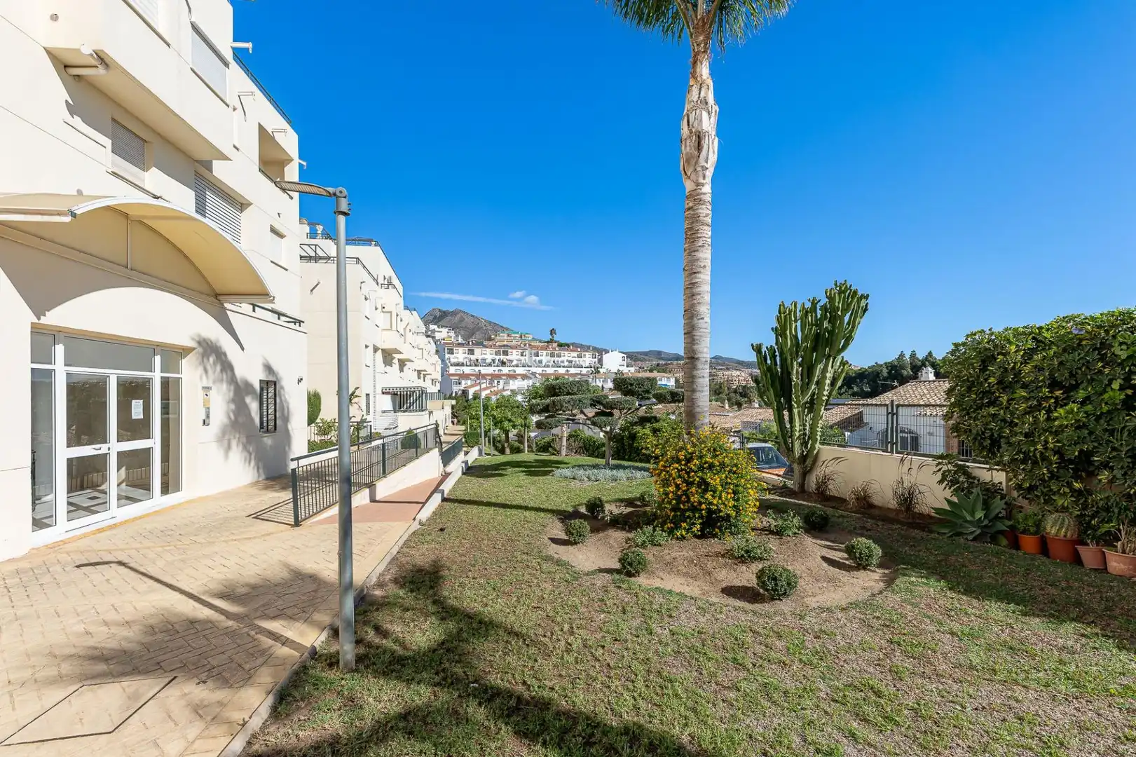 Apartament amb piscina en venda a Calle ALMUÑECAR, imagen 30