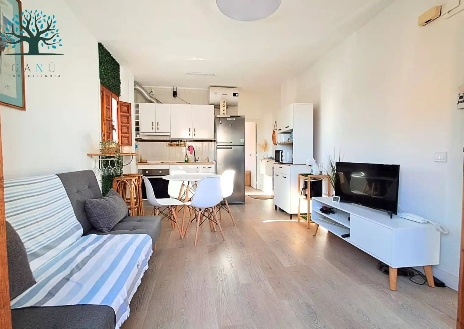 Sala d'estar de Apartament en venda en Mazarrón amb Aire condicionat, Terrassa i Moblat