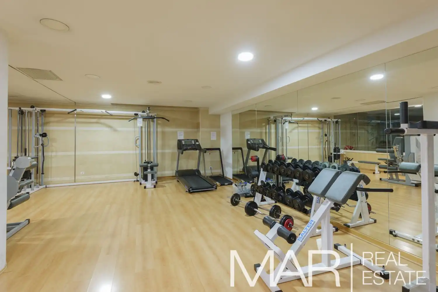 Flat for sale in Calle Nogales, Acacias