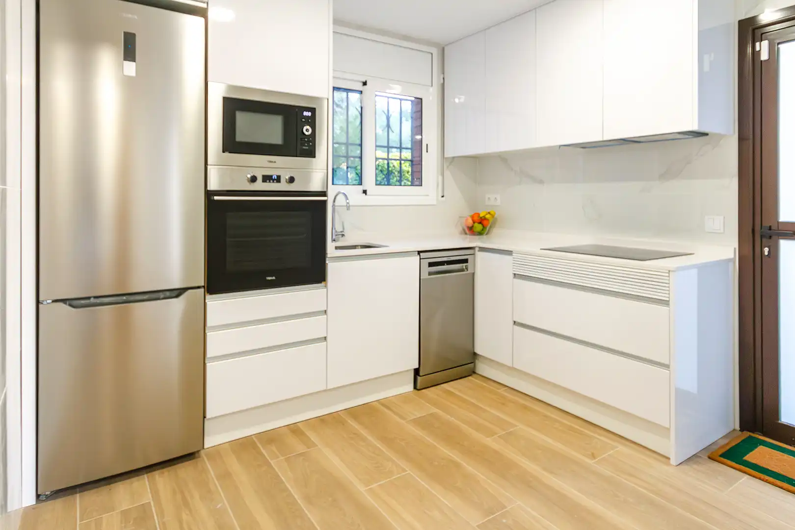 Cocina de Casa o chalet en venta en Castellví de Rosanes con Aire acondicionado, Calefacción y Jardín privado