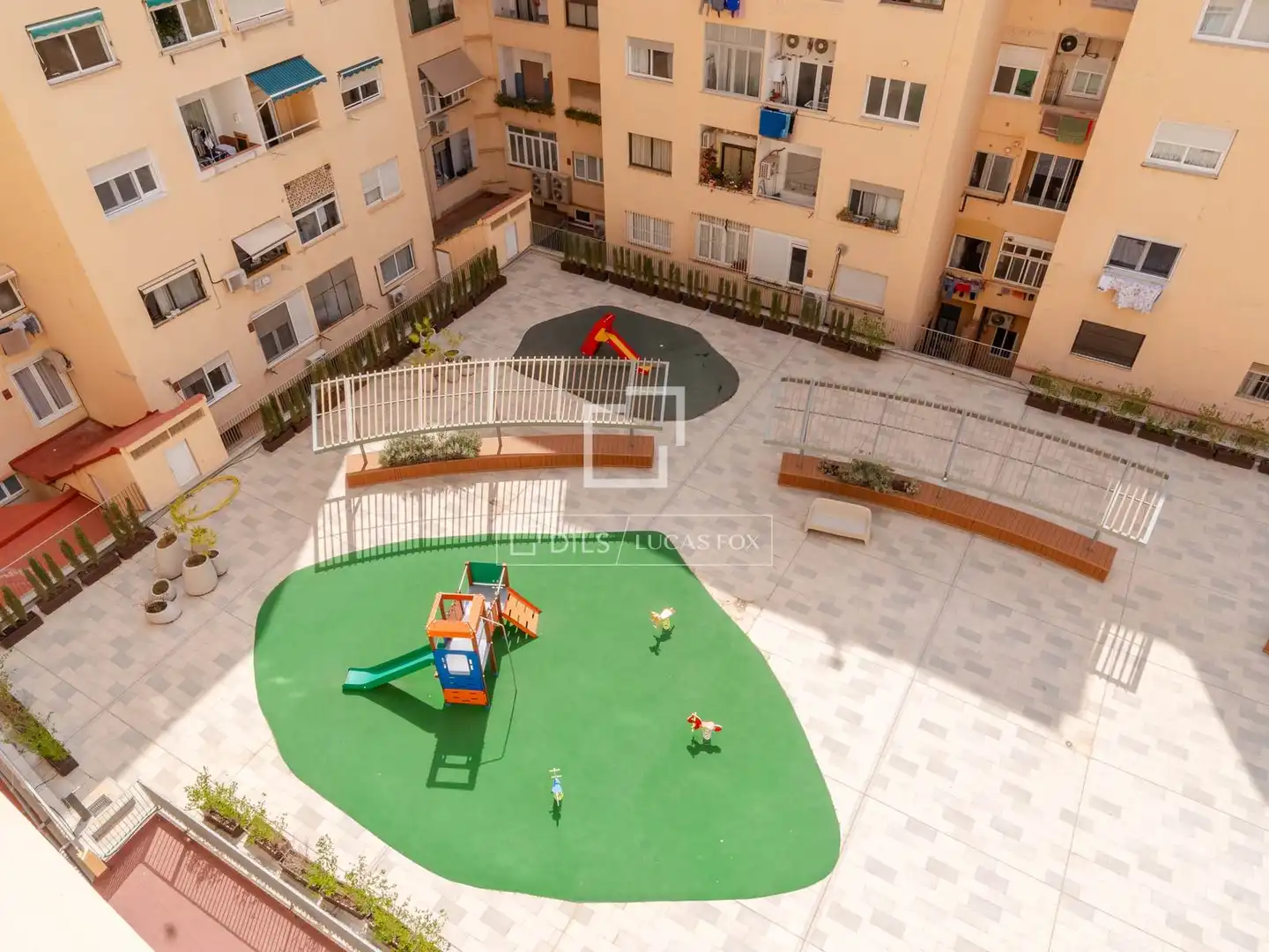 Terrassa de Pis de lloguer en Valencia amb Aire condicionat, Parquet i Terrassa