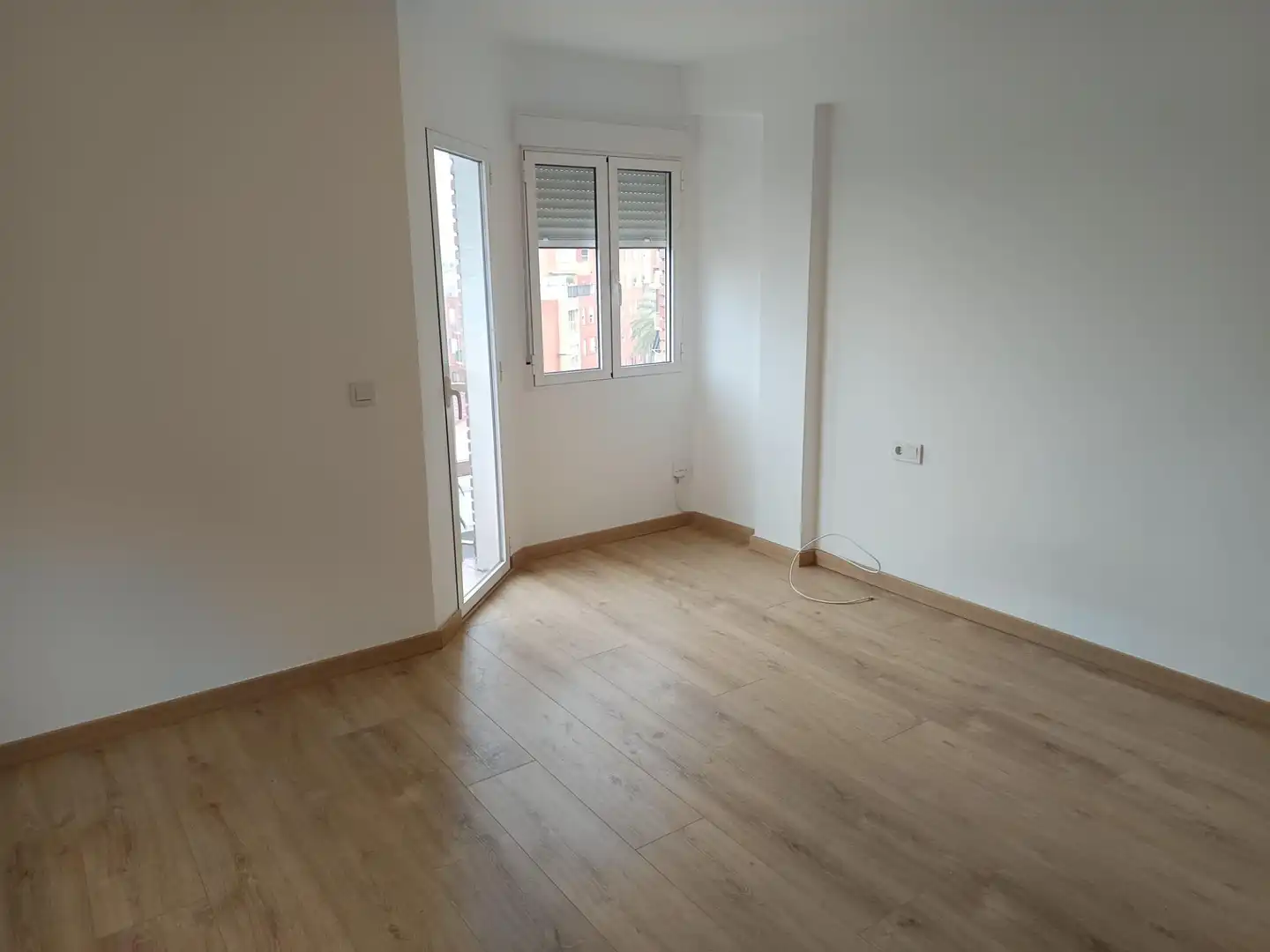 Wohnung mit Terrasse zum Verkauf in Avenida de la Paz, imagen 4