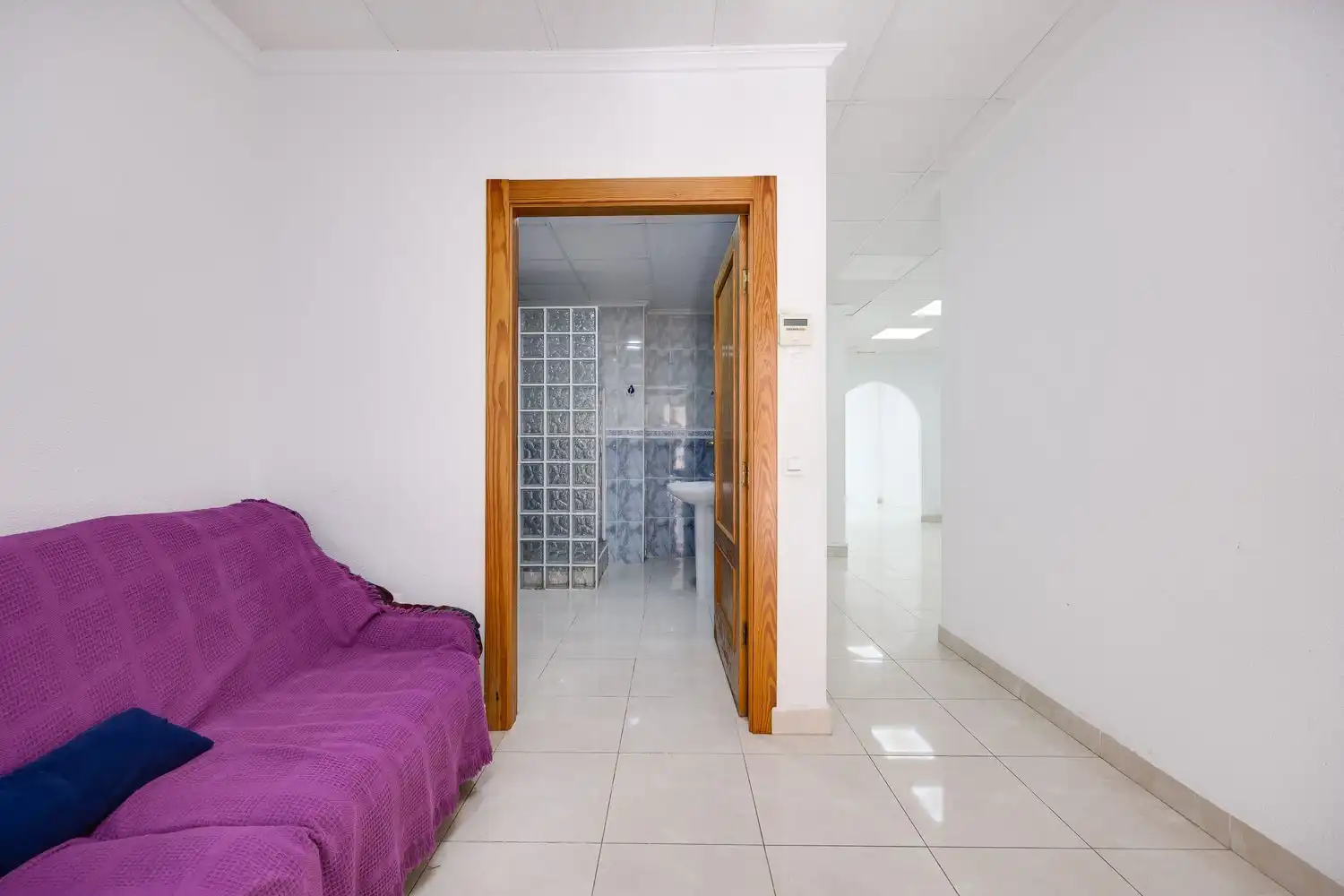 Commercial properties for sale in Torrevieja  with Air Conditioner
