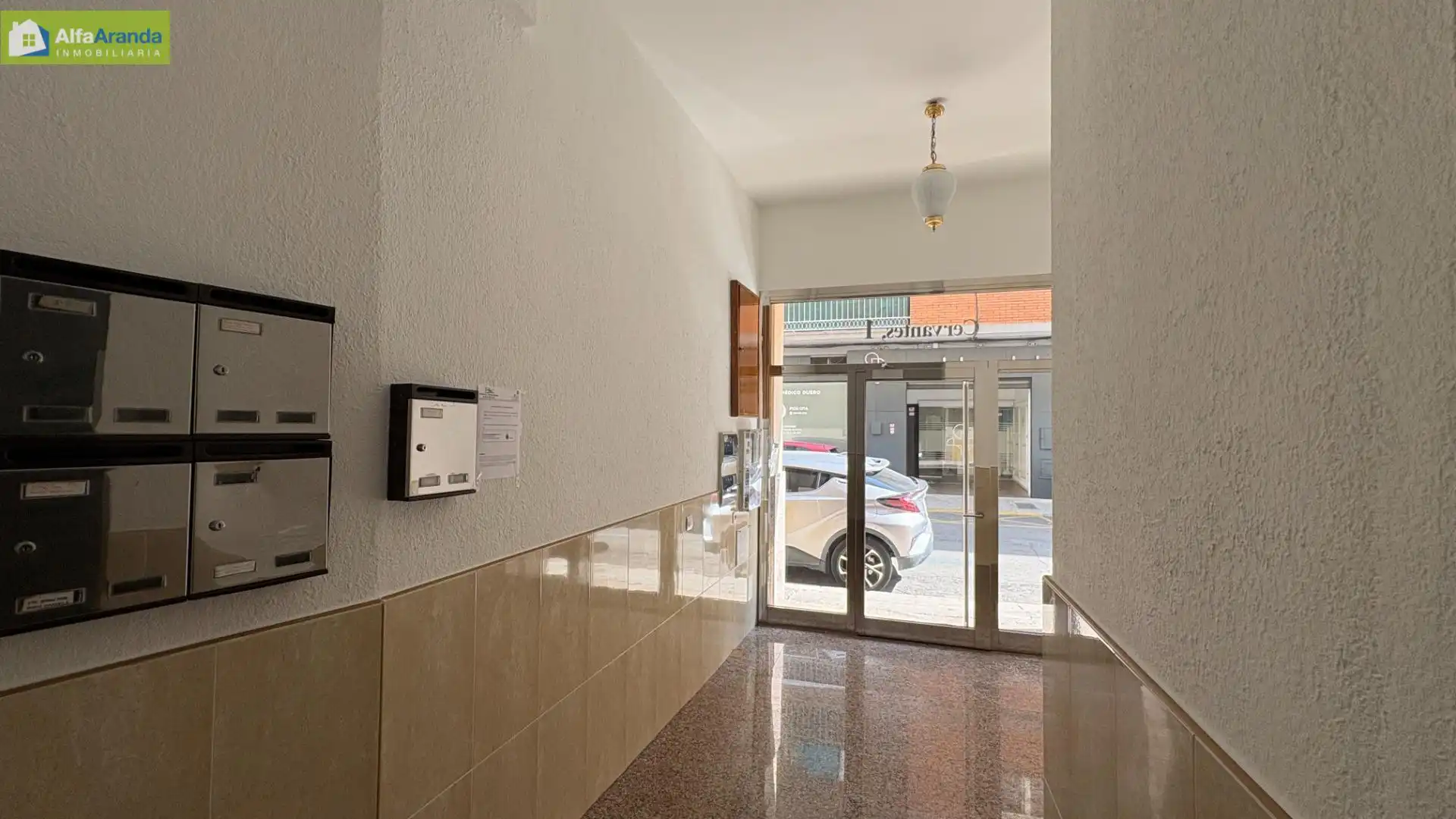 Wohnung zum Verkauf in Aranda de Duero mit Heizung, Parkett und Terrasse