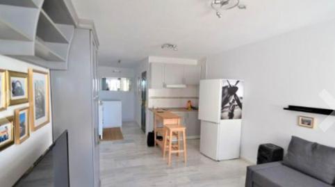 Photo 2 of Flat to rent in Calle Sidney, Altos de Estepona, Málaga