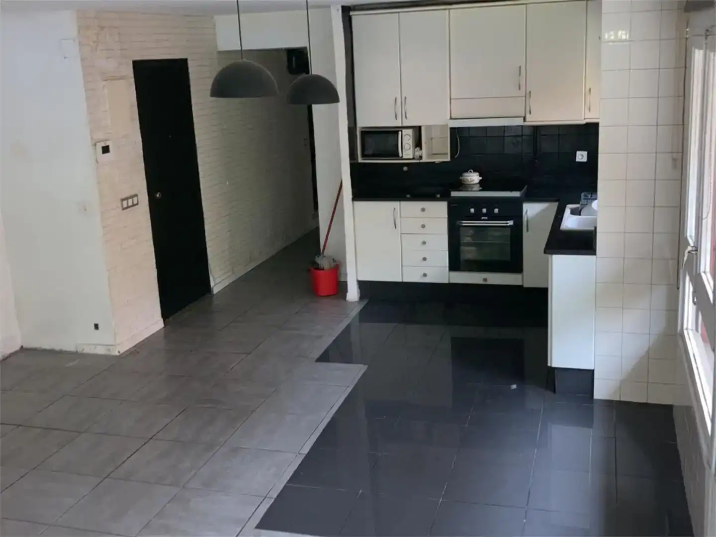 Cocina de Piso en venta en Girona Capital