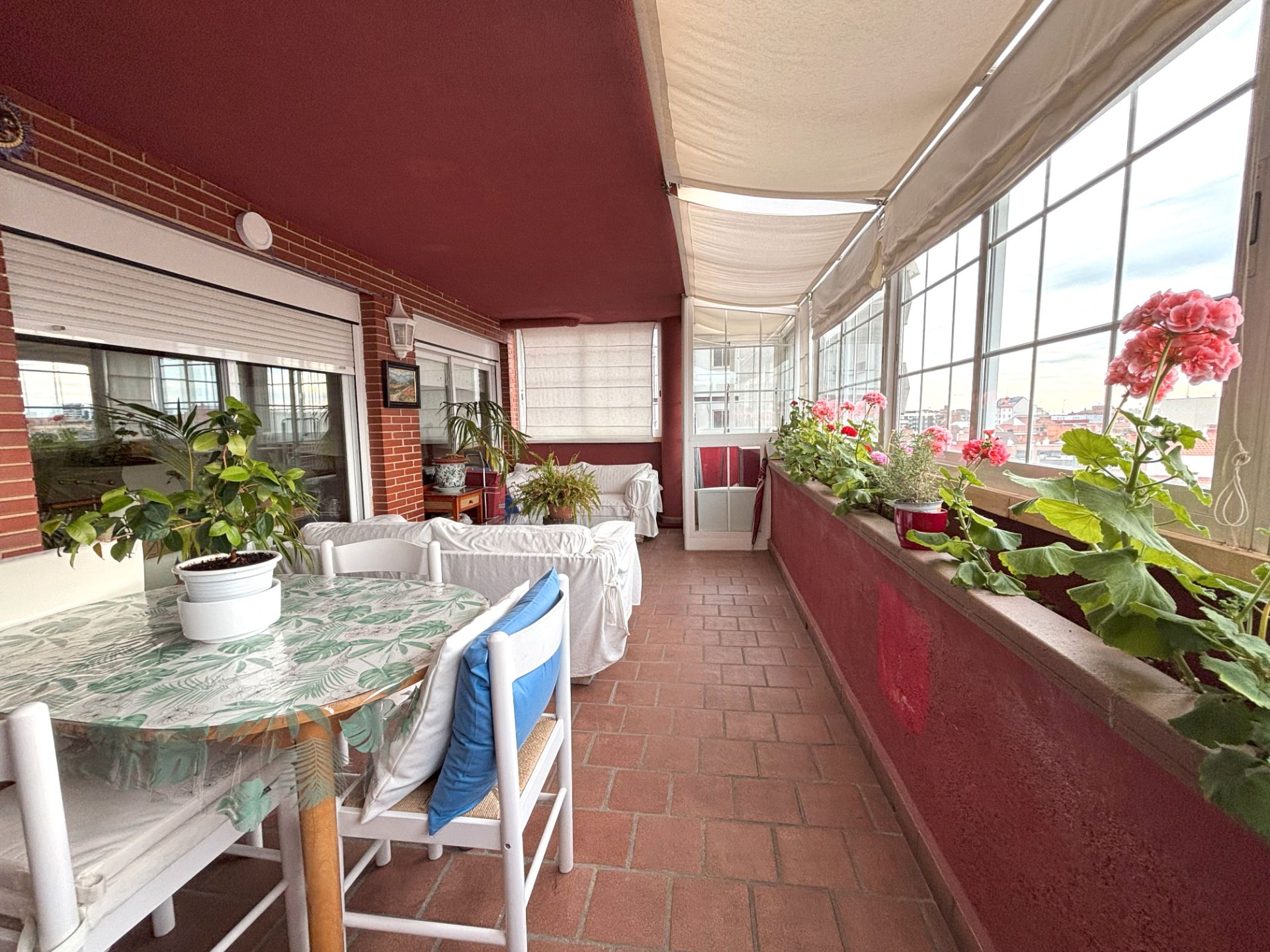 Terrace of Flat for sale in  Madrid Capital  with Air Conditioner, Heating and Parquet flooring