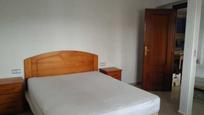 Bedroom of Flat for sale in  Valencia Capital  with Oven