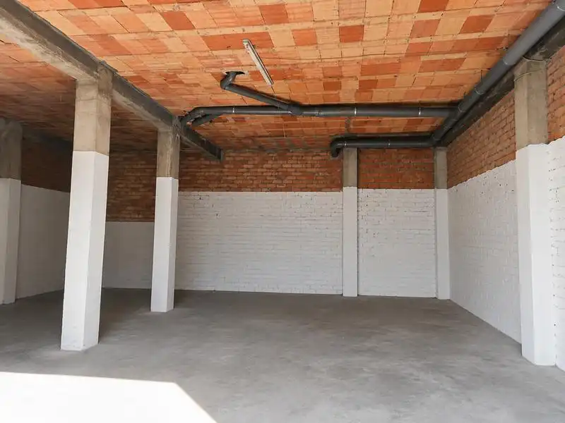 Local comercial en venda a Estepona Pueblo, imagen 2