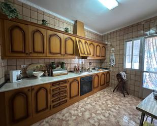 Kitchen of House or chalet for sale in Sabiote  with Terrace, Storage room and Balcony