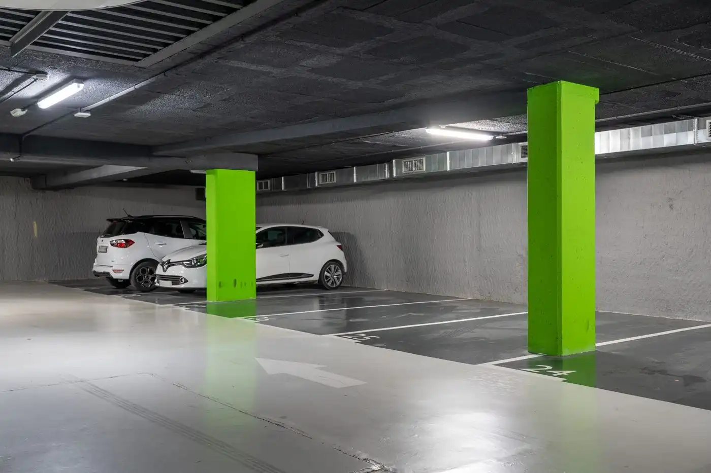Parkplatz von Garage zur Miete in Barcelona