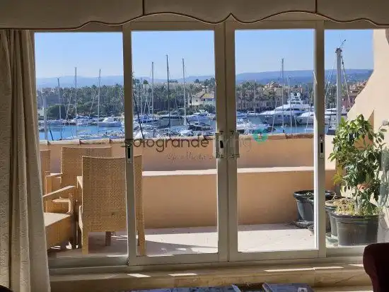 Terrassa de Apartament en venda en Sotogrande amb Aire condicionat, Calefacció i Terrassa