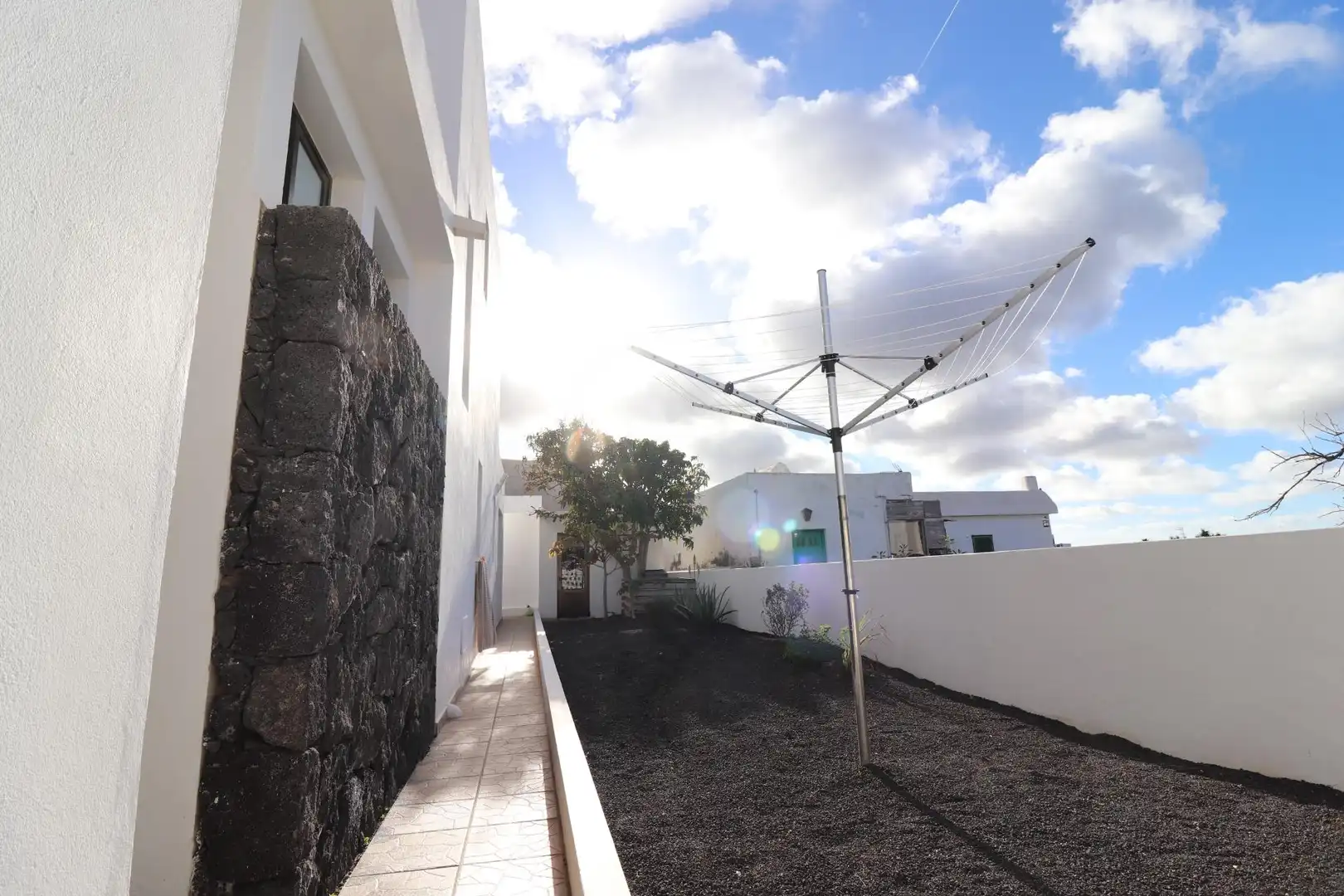 Vista exterior de Casa o chalet en venta en Yaiza con Jardín privado, Terraza y Trastero