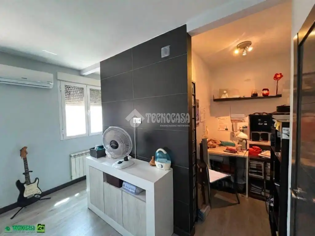 Habitación de Casa adosada en venta en Miguelturra con Aire acondicionado, Calefacción y Piscina comunitaria