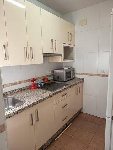 Piso en Venta en Viñuela - Rescatado