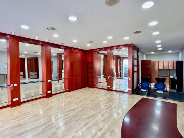 Local comercial en Venta en Can Rull