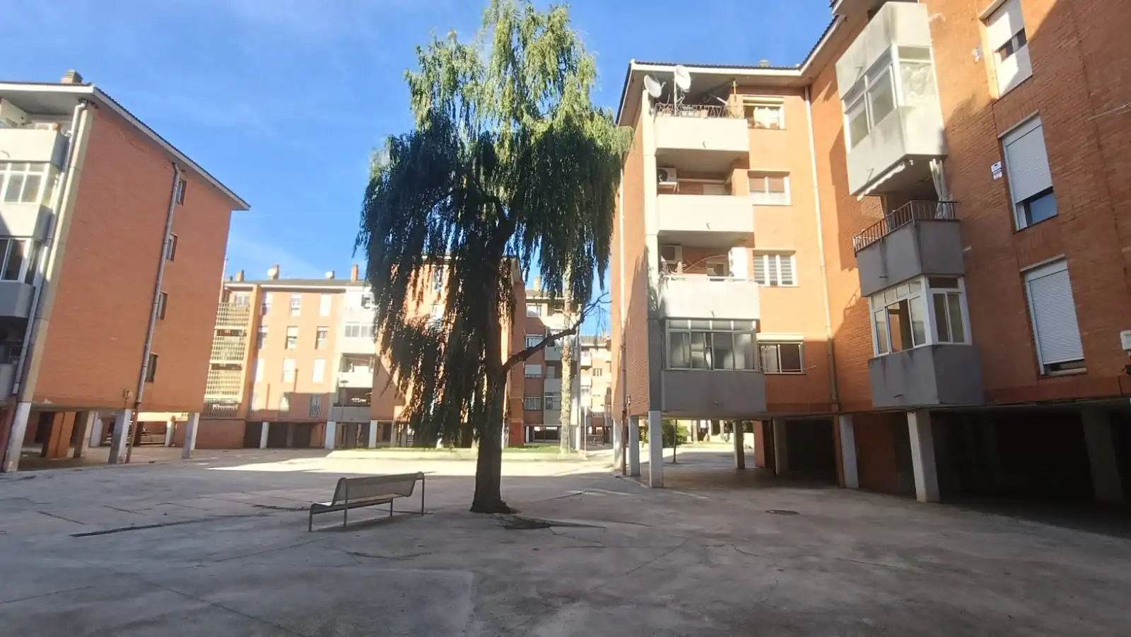 Vista exterior de Piso en venta en Reus