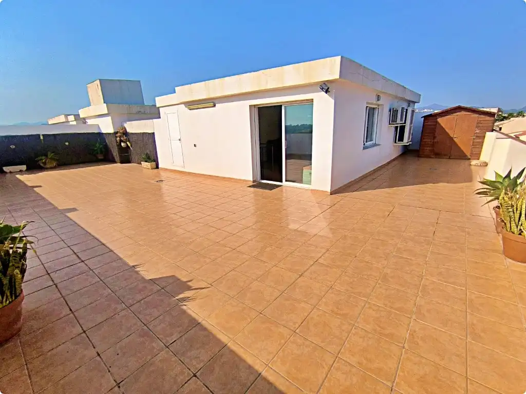 Dúplex de alquiler en Miramar