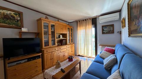 Foto 4 de Casa adosada en venda a De Rocadepena, Alpens, Barcelona