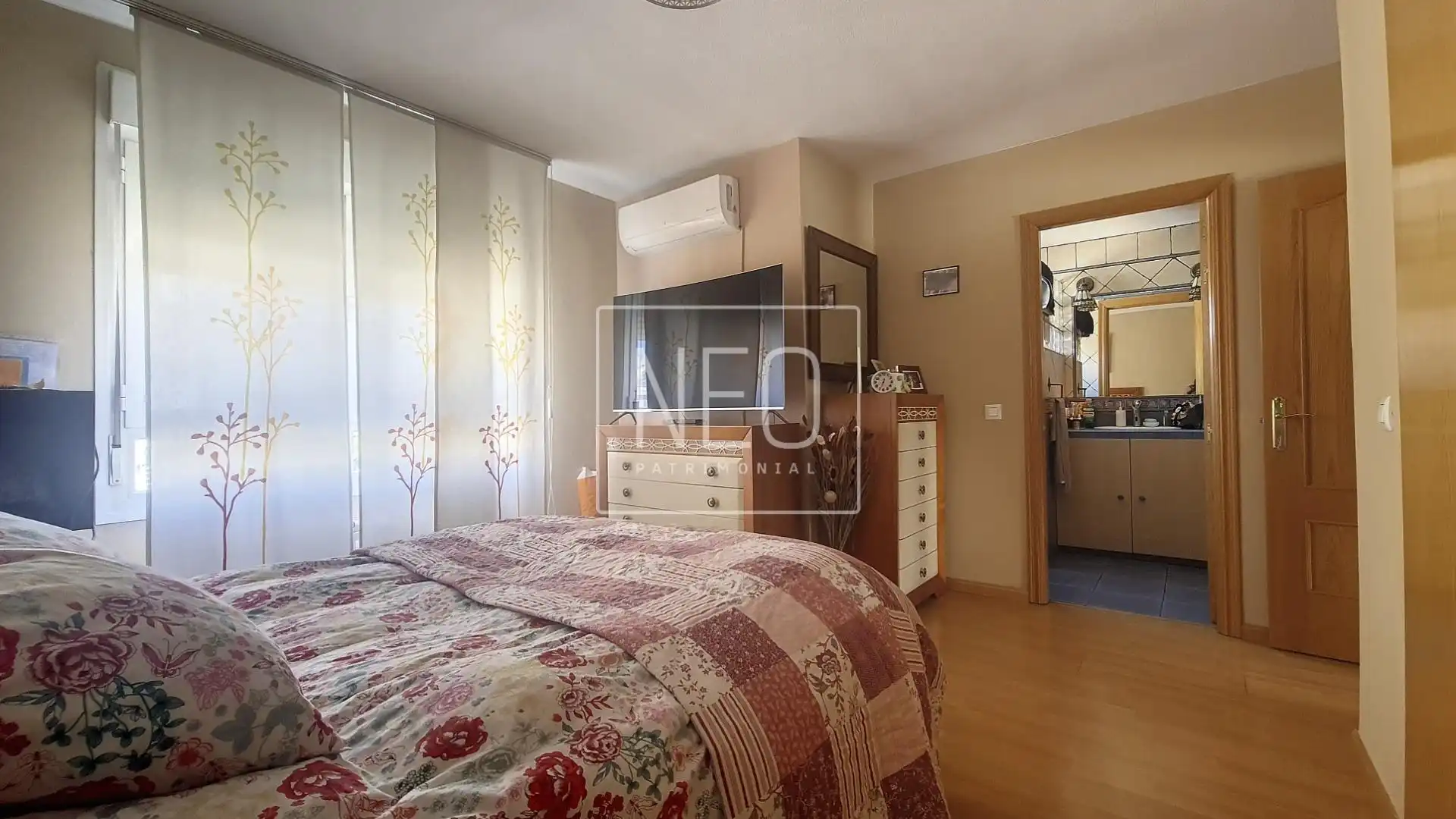Habitación de Casa adosada en venta en Parla con Aire acondicionado, Calefacción y Balcón