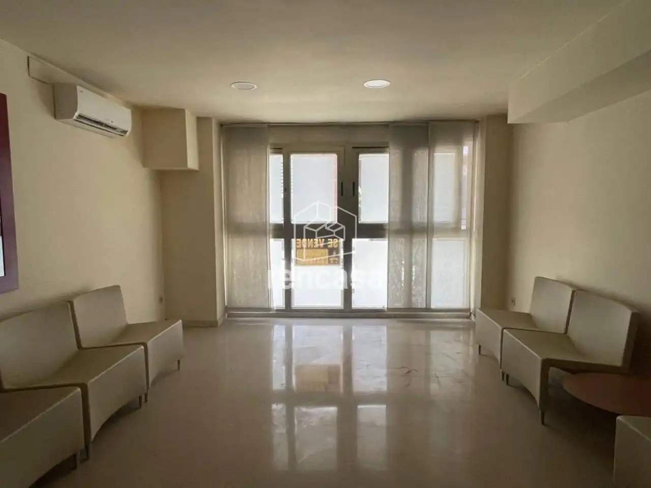 Office space for sale in Calle Torres de Sanui, imagen 9