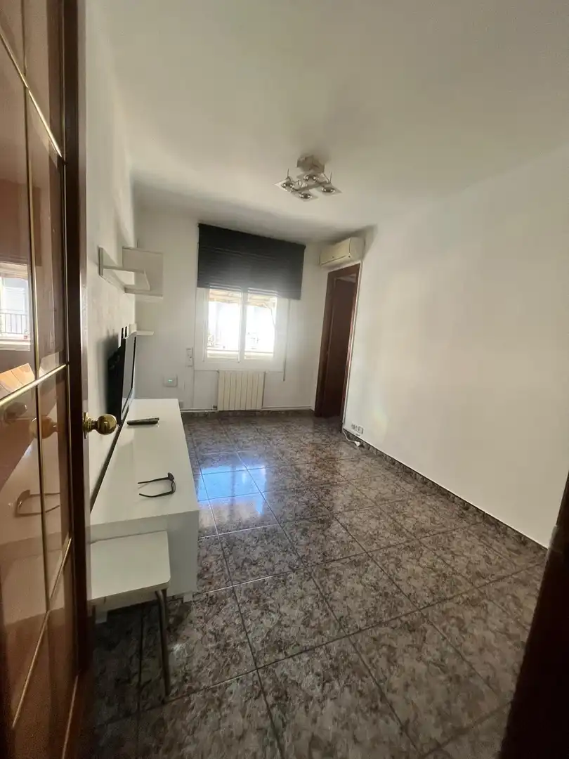 Apartament amb ascensor en venda a Collblanc - La Torrassa, imagen 7