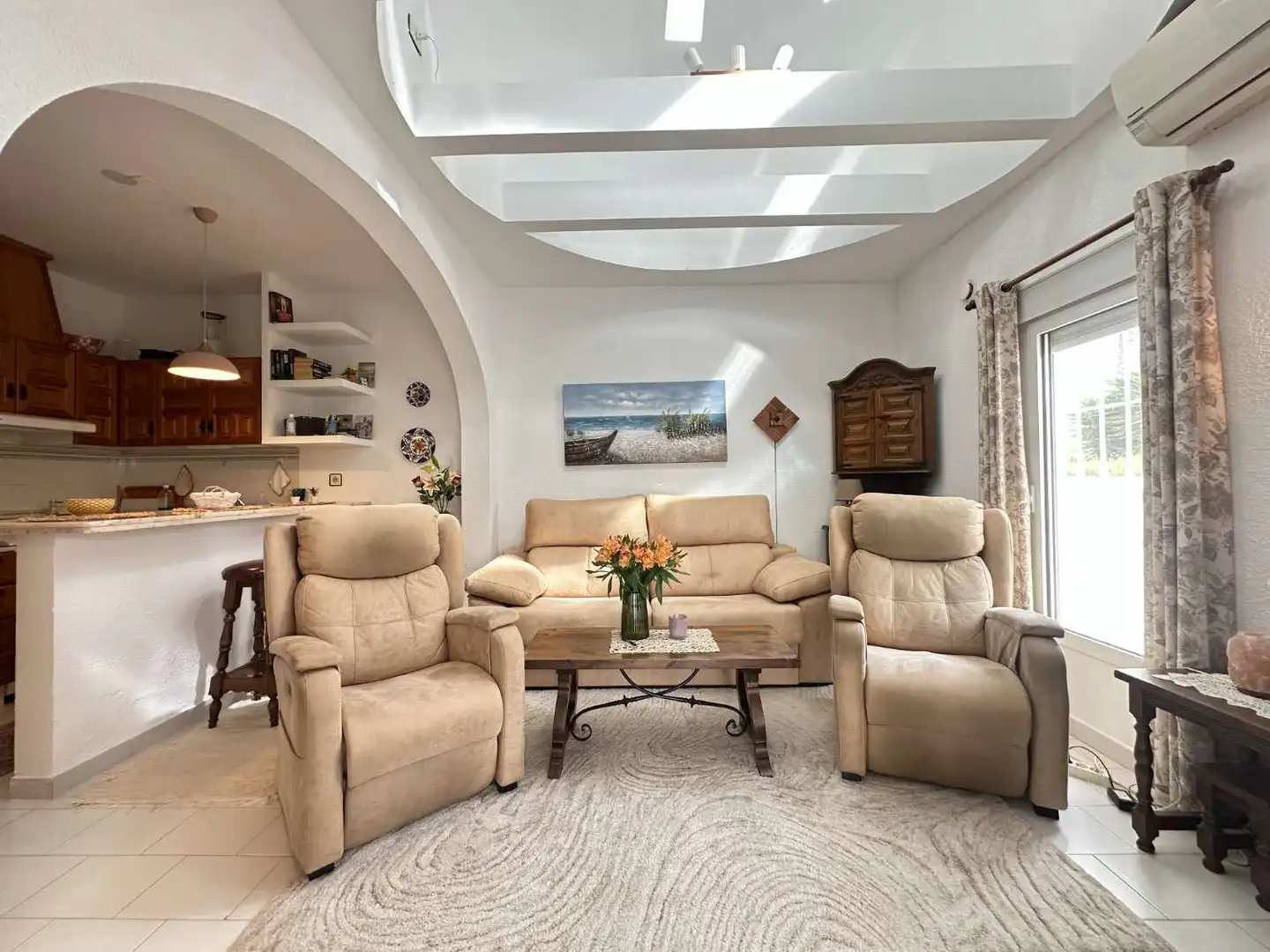 Sala de estar de Casa o chalet en venta en Orihuela con Aire acondicionado, Trastero y Amueblado