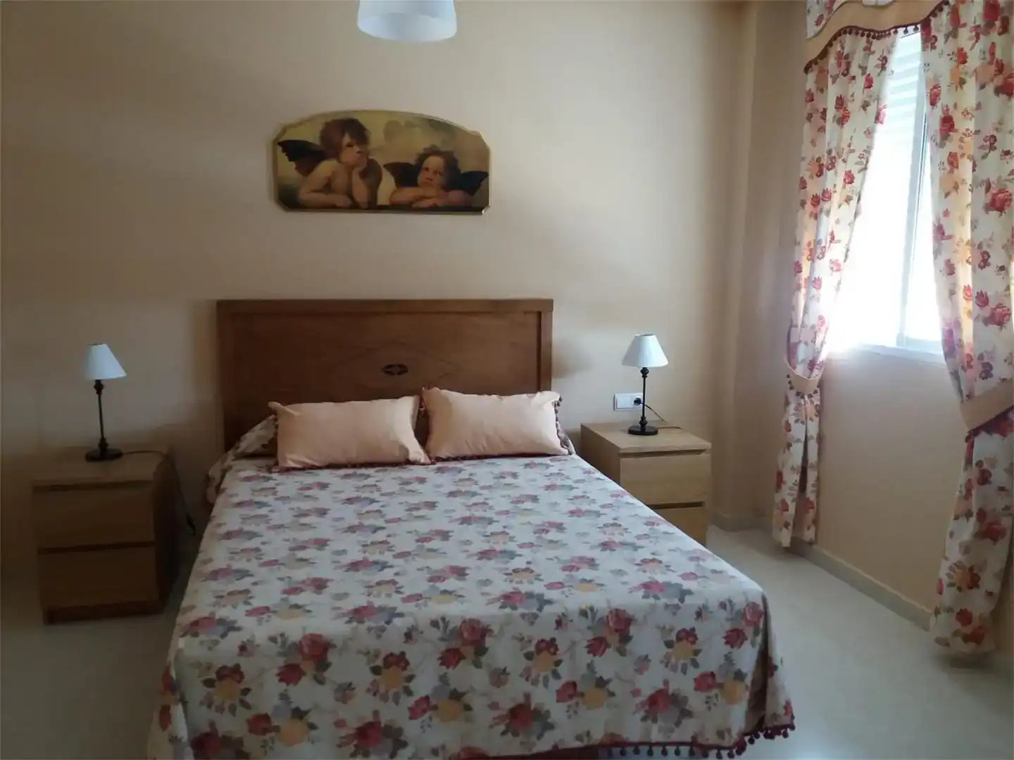 Habitación de Casa adosada en venta en El Pedroso, Sevilla