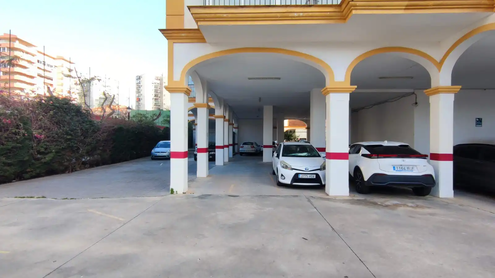 Aparcament de Pis en venda en Fuengirola amb Terrassa i Traster