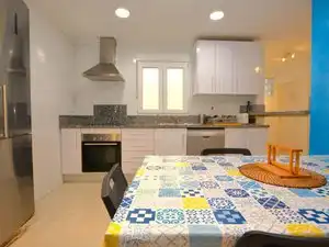 Kitchen of Buildings for sale in Sevilla