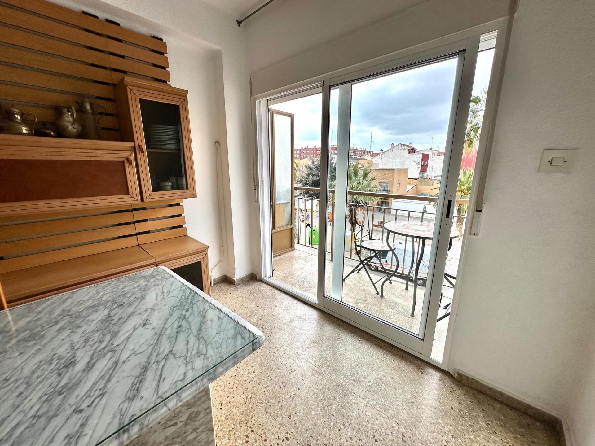 Flat for sale in Avenida de la Paz