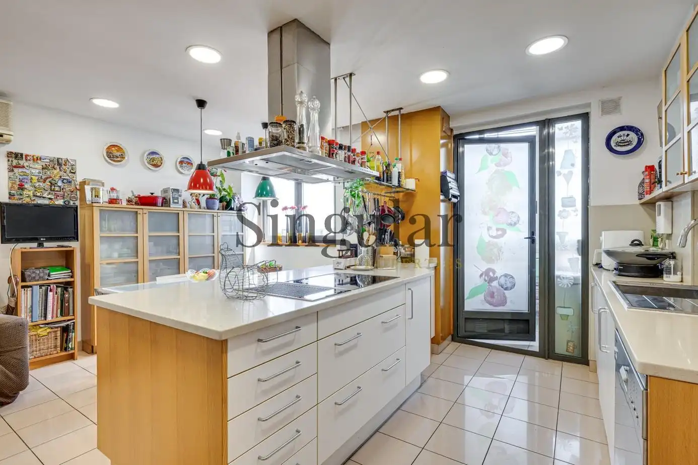 Cuina de Àtic en venda en Barcelona amb Aire condicionat, Calefacció i Parquet