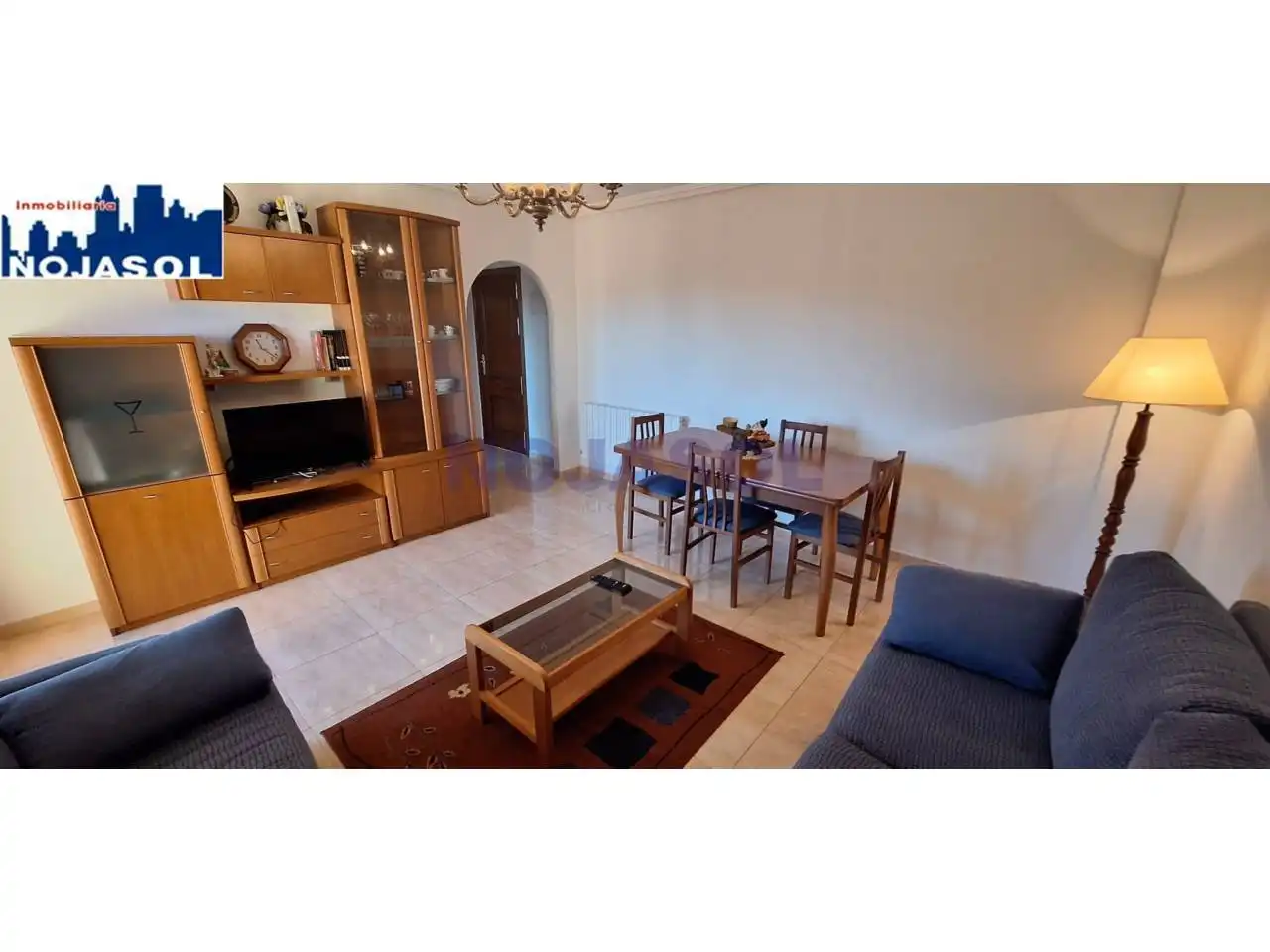 Esszimmer von Dachboden zur Miete in Noja mit Heizung, Terrasse und Möbliert