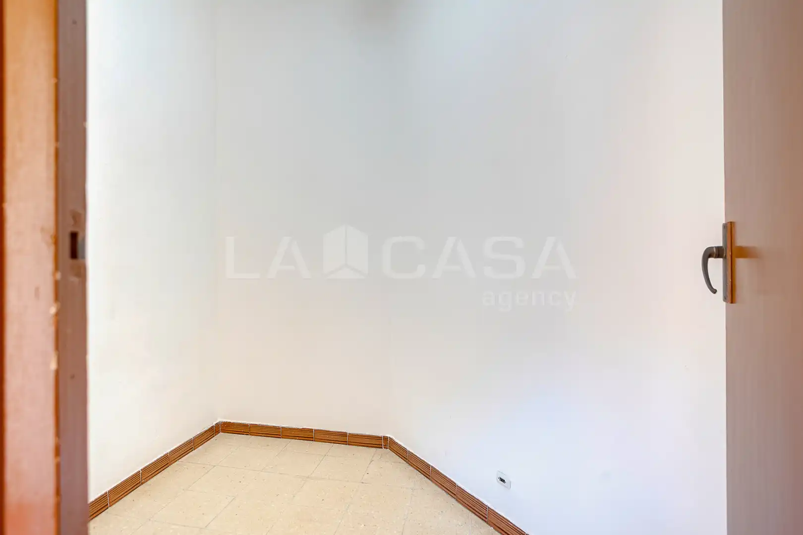 Piso en venta en Barcelona con Balcón