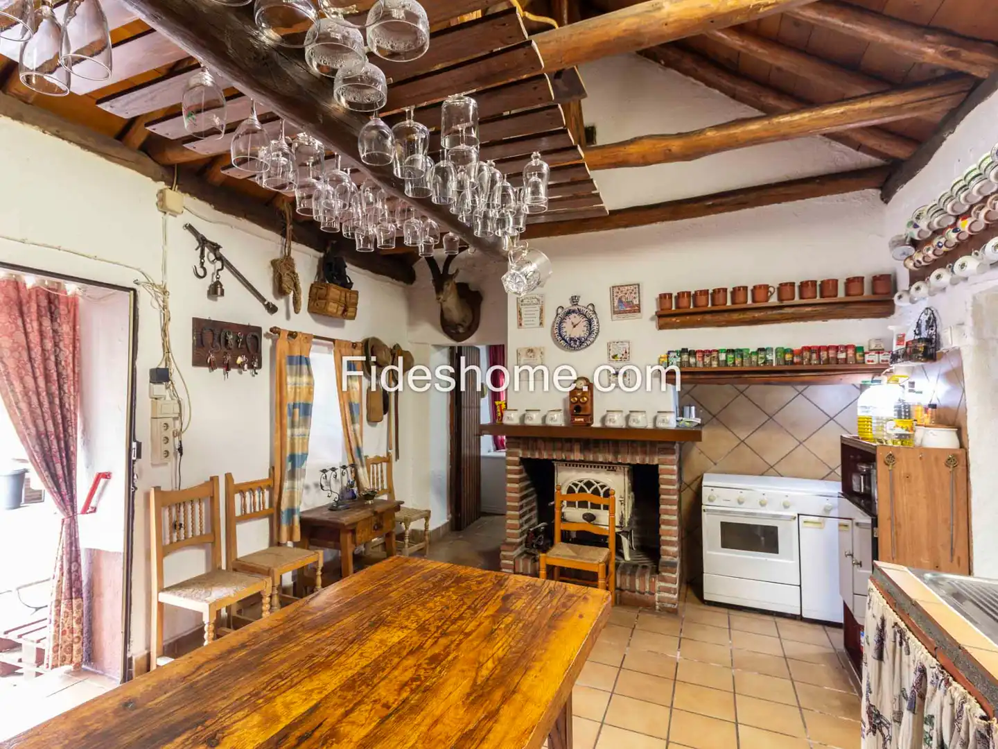 Cuina de Finca rústica en venda en Villamena amb Jardí privat, Piscina i Moblat