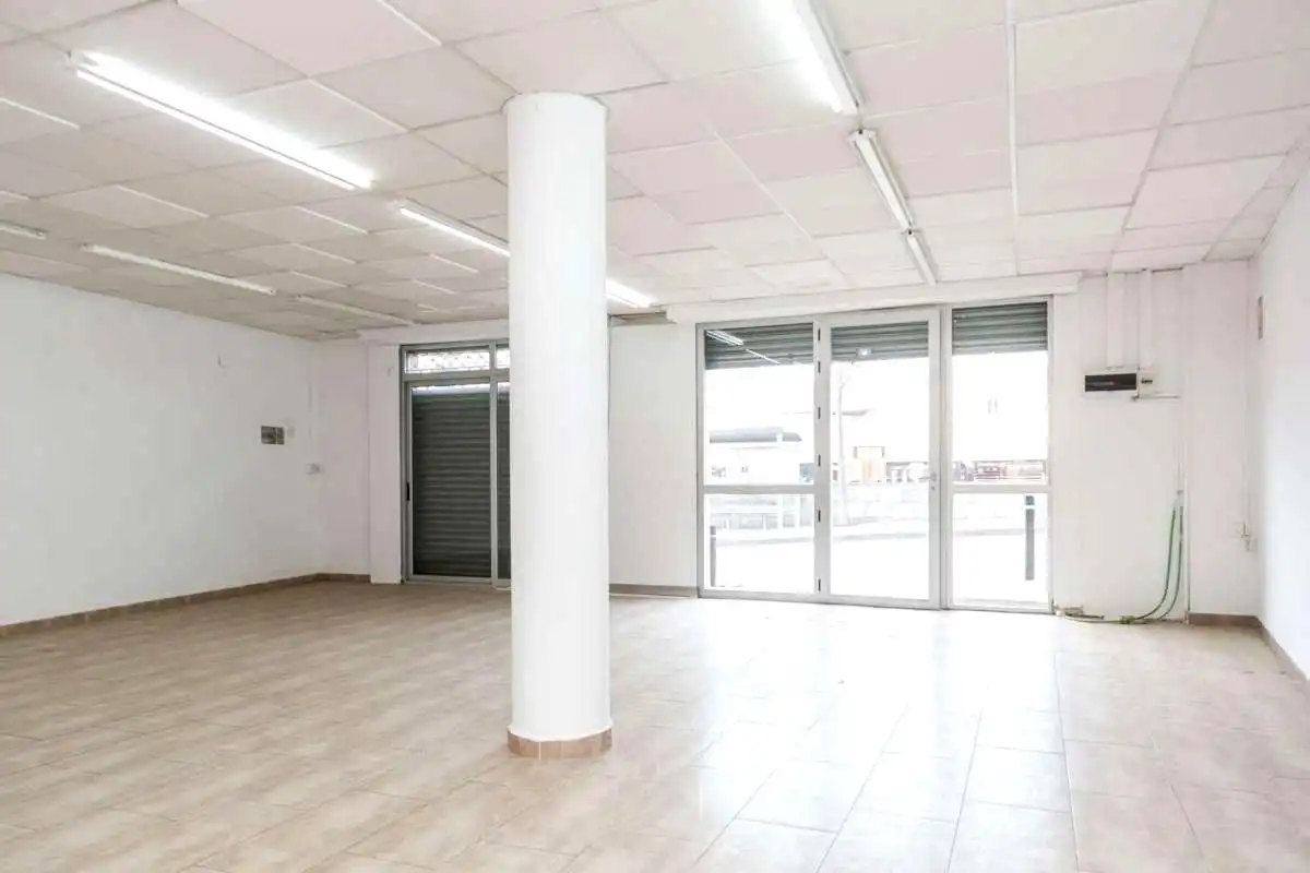 Geschaftsraum zur Miete in Castellar del Vallès
