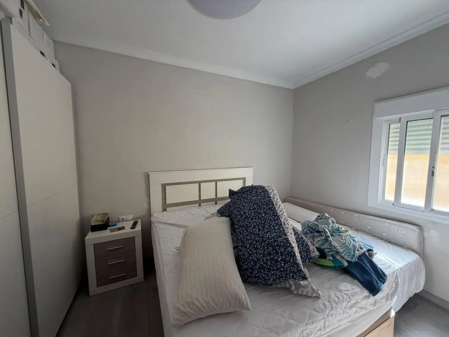 Bedroom of Flat for sale in Puerto Real  with Air Conditioner