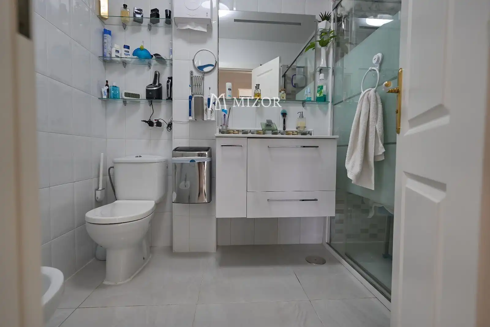 Bathroom of Flat for sale in Adeje  with Air Conditioner, Terrace and Storage room
