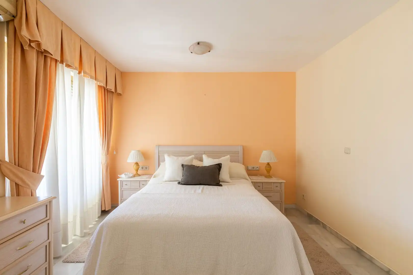 Apartament amb terrassa en venda a Castillo Sohail - Myramar, imagen 7