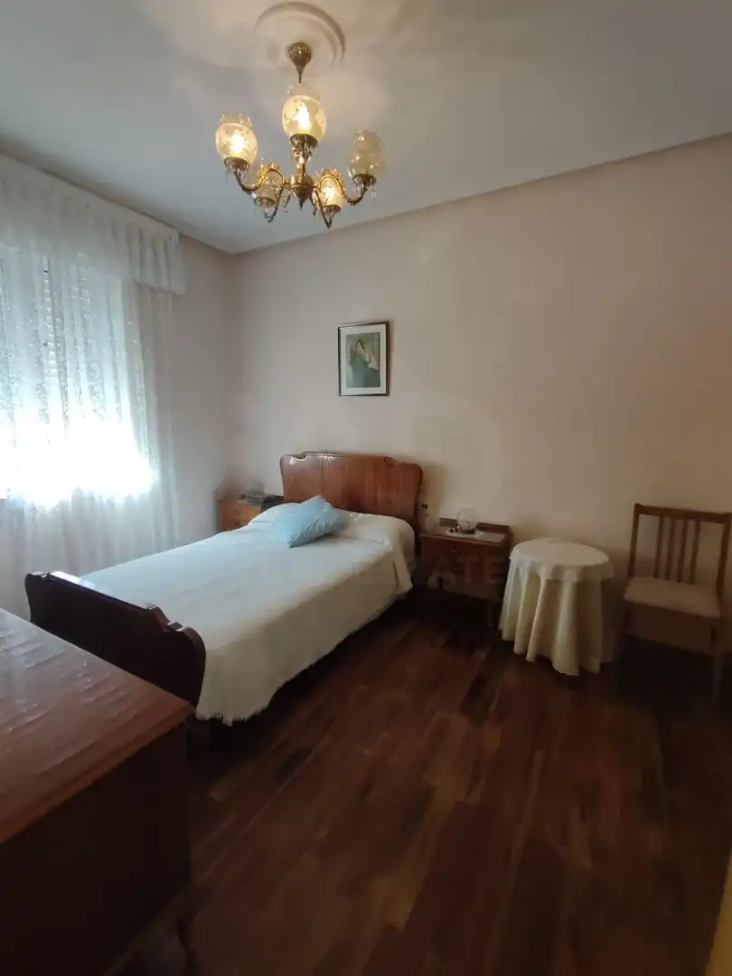 Bedroom of Country homes for sale in Hospital de Órbigo  with Heating