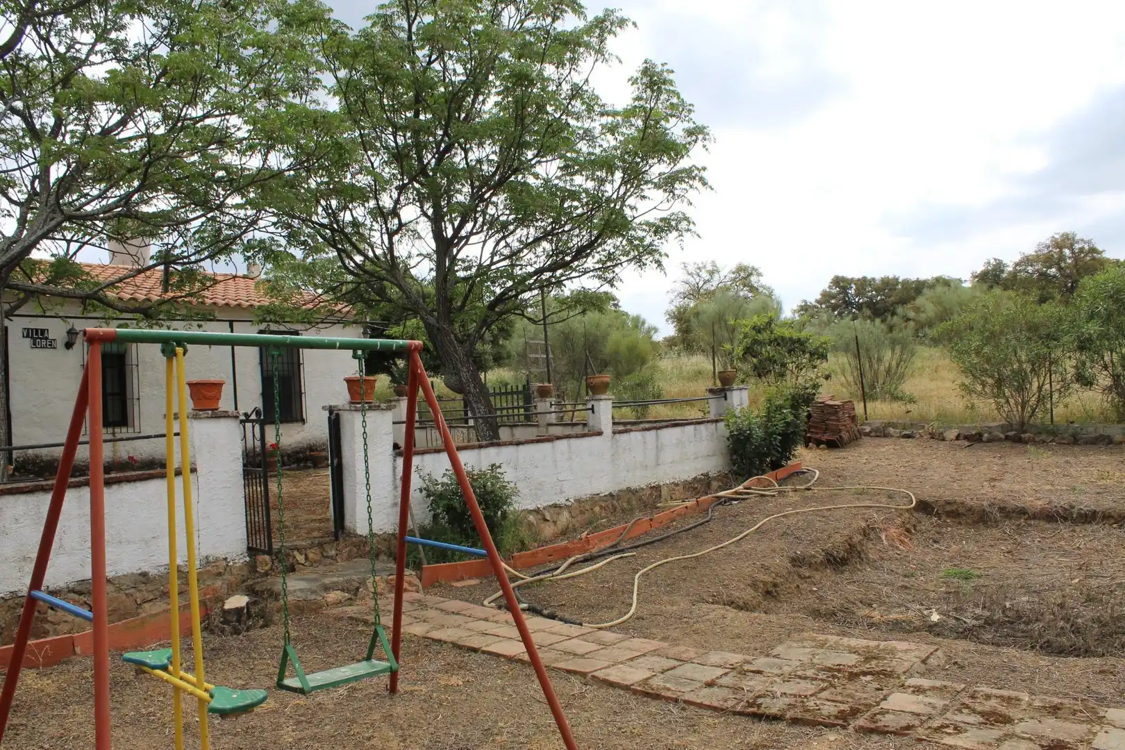 Finca rústica en venta en Hornachos con Jardín privado, Terraza y Trastero