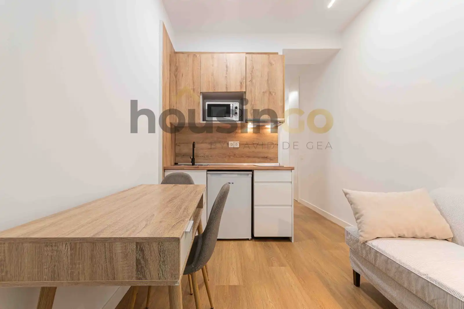 Cuina de Estudi de lloguer en  Madrid Capital amb Aire condicionat, Calefacció i Parquet